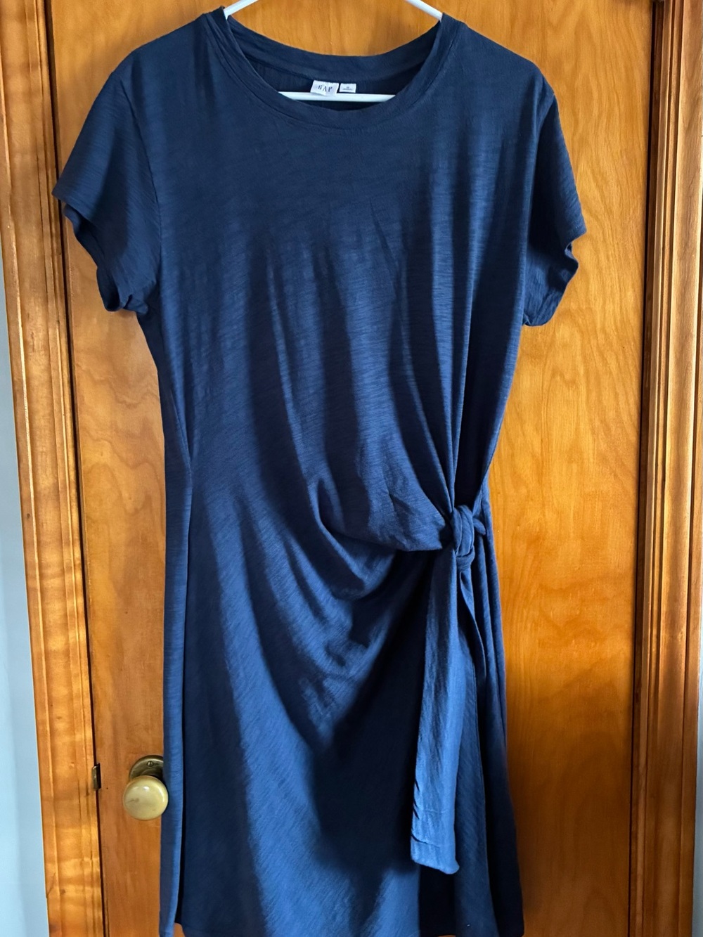 GAP Navy Side-Tie Short Sleeve T-Shirt Dress. 100% cotton. Size M